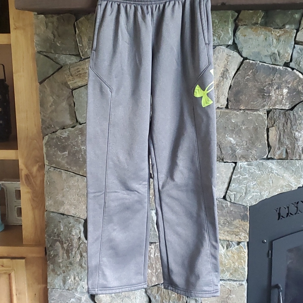 Under Armour Youth Large pants